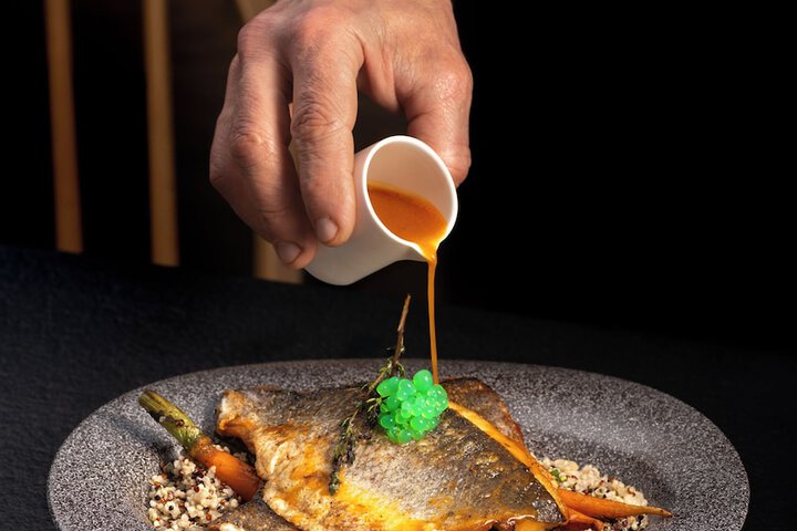 Dining 81 of 144