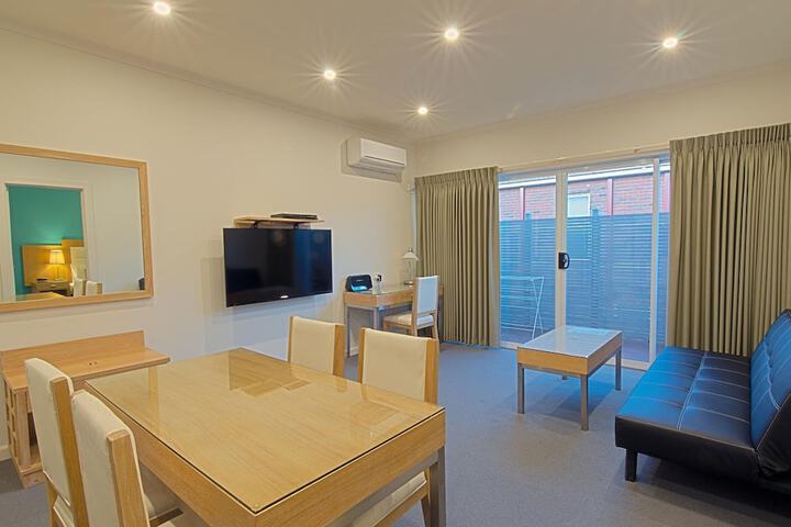 Room 20 of 29