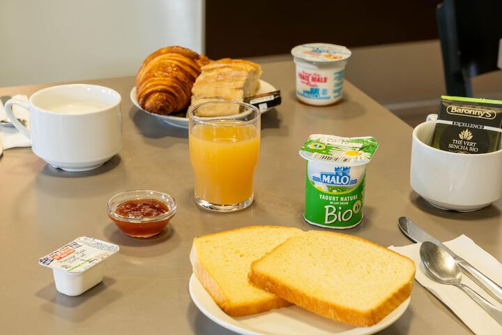 Breakfast meal