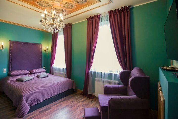 Room 10 of 41