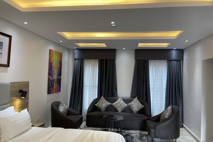Room 7 of 46