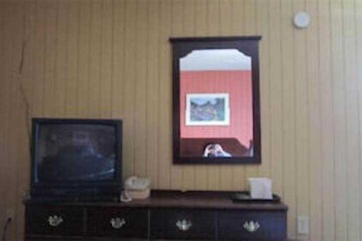 Room 2 of 11