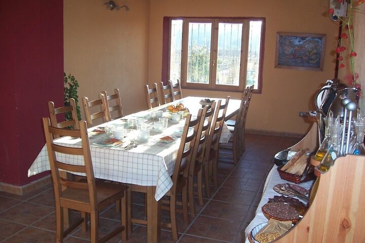 Dining 28 of 51
