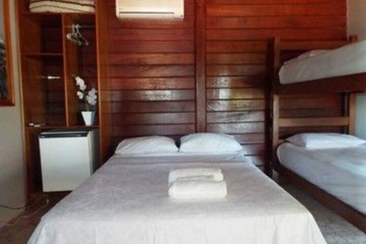 Room 16 of 19