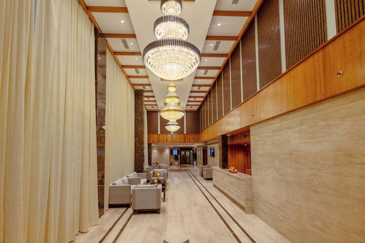 Hotel Interior 10 of 94