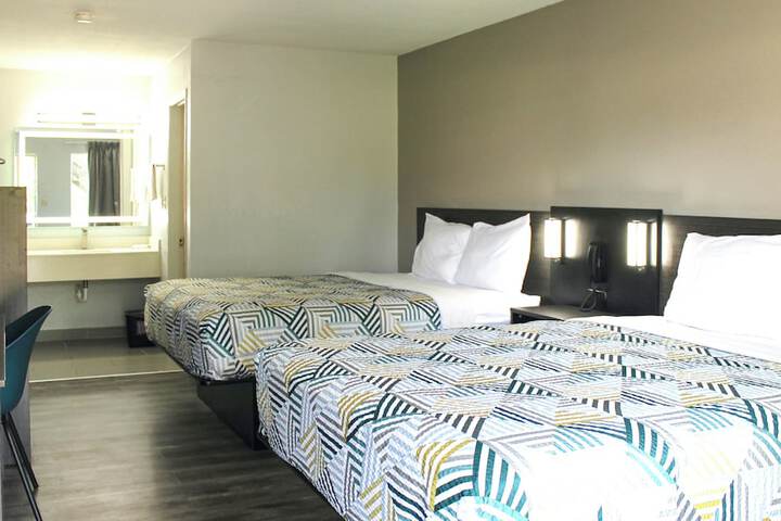 Room 15 of 24