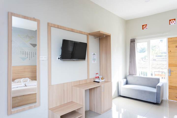 Room 14 of 78