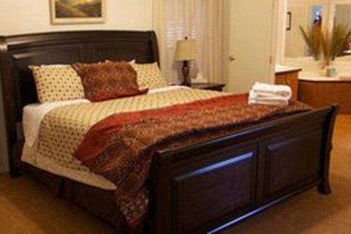 Room 10 of 24