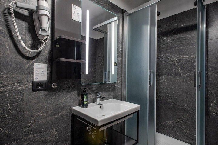 Clean Restrooms