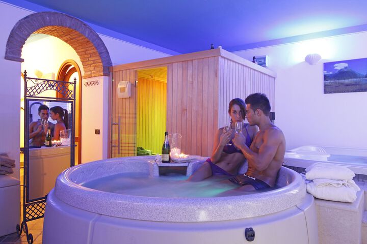 Spa 12 of 20