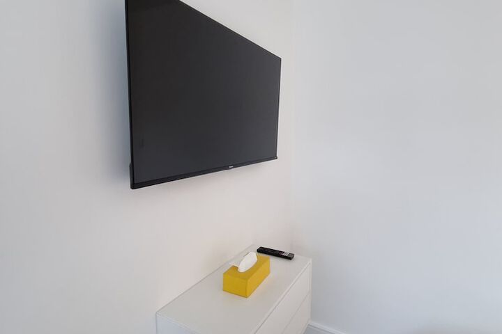 Room 14 of 50