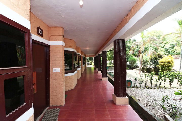 Hotel Interior 2 of 31