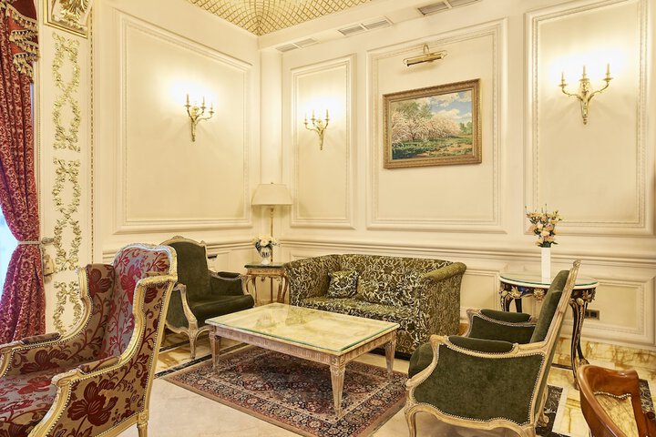 Hotel Interior 7 of 64