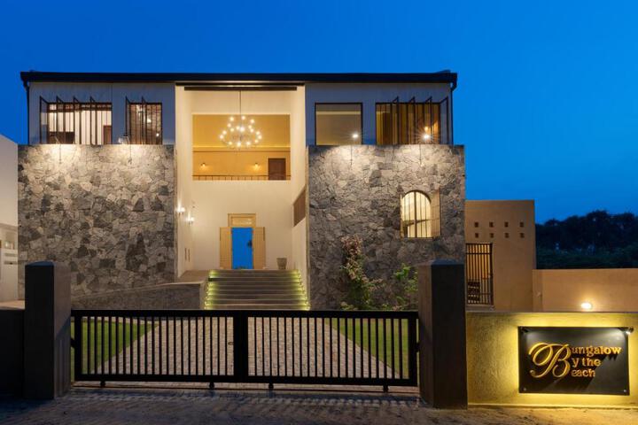 Bungalow by The Beach