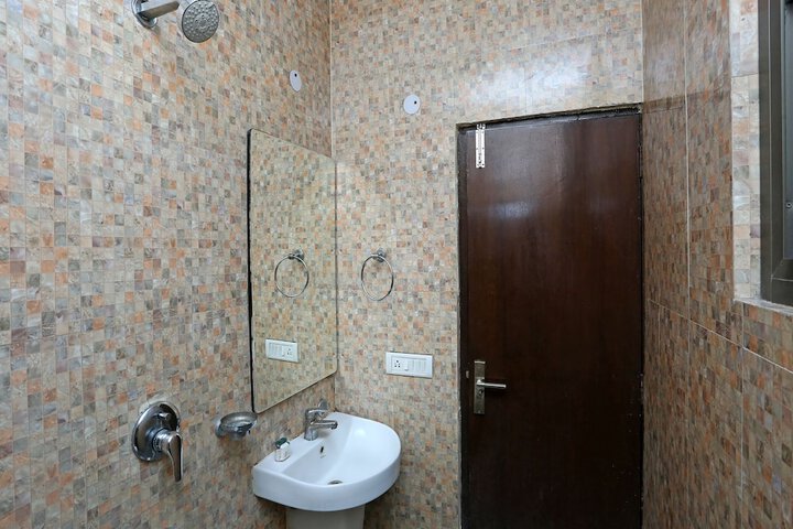 Room 29 of 36