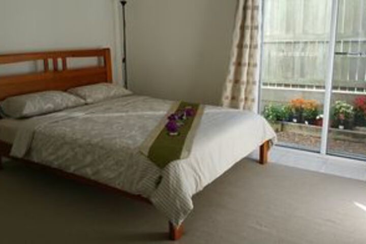 Room 11 of 25