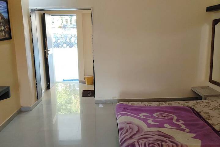 Room 54 of 124