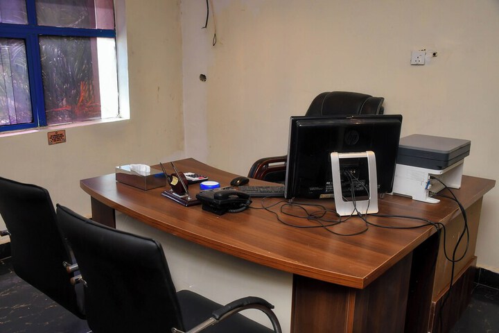 Business Center 19 of 20