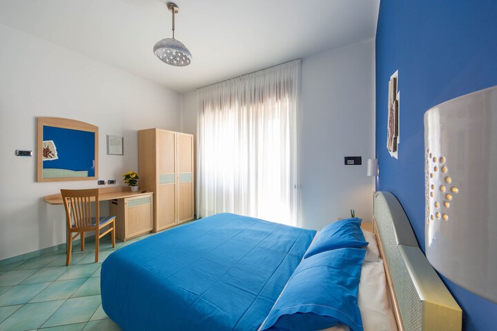 Room 11 of 57