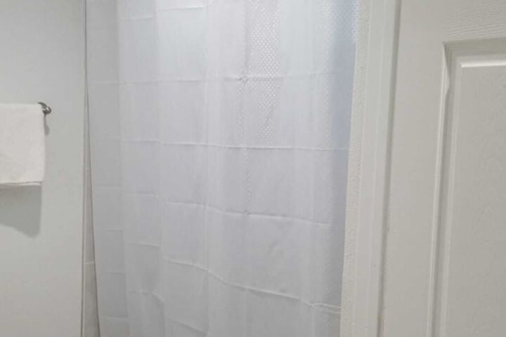 Standard Double or Twin Room (3 of 6)