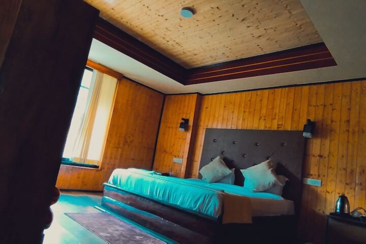 Room 20 of 46