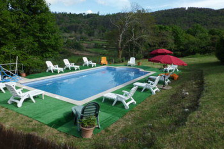 Pool 64 of 84