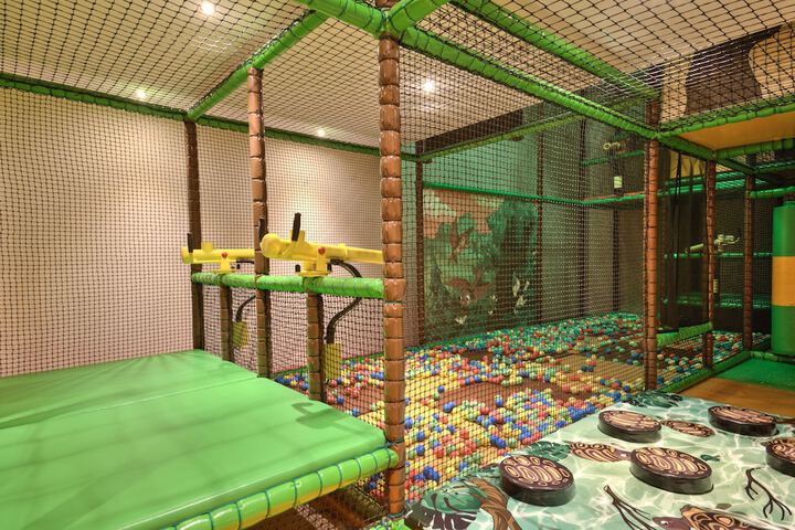 Childrens Activities 54 of 77