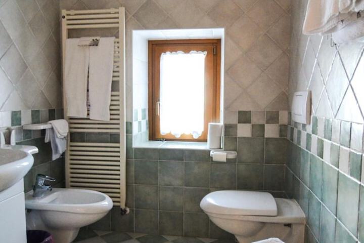 Room 40 of 63
