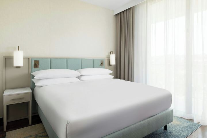 Room 20 of 97