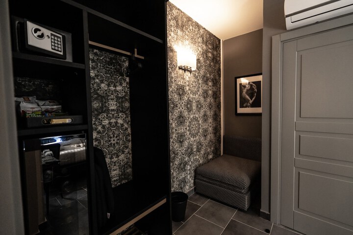 Room 89 of 209