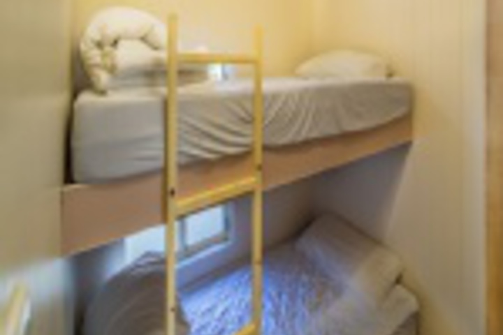 Room 253 of 792