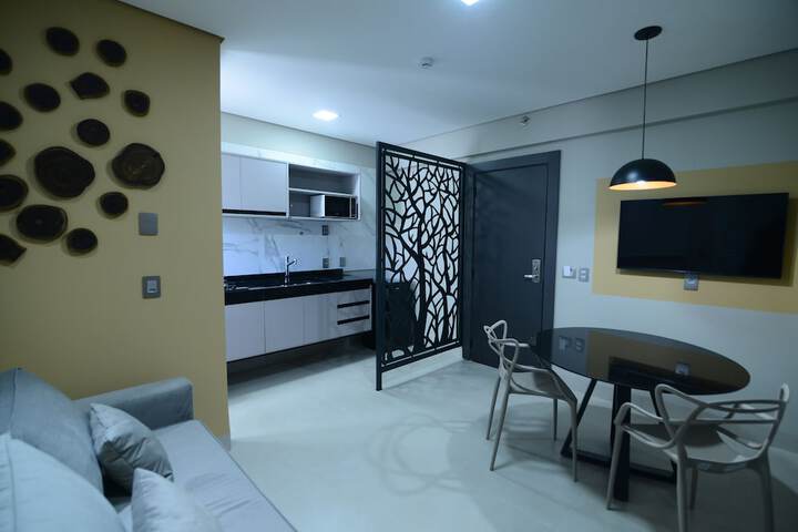 Room 6 of 24