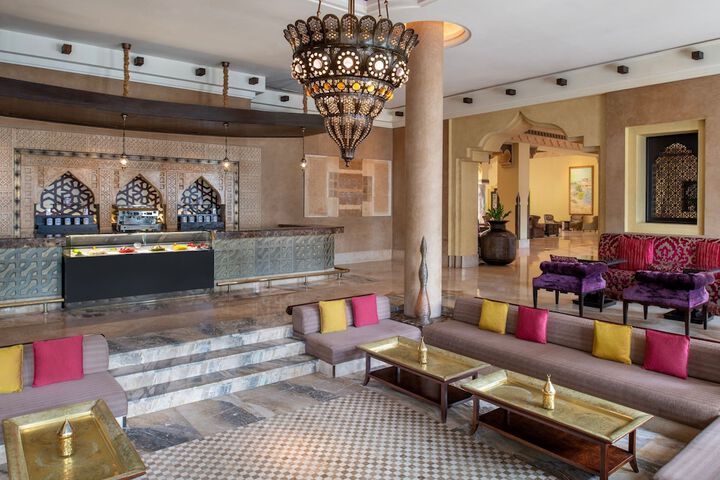 Guest Lobby