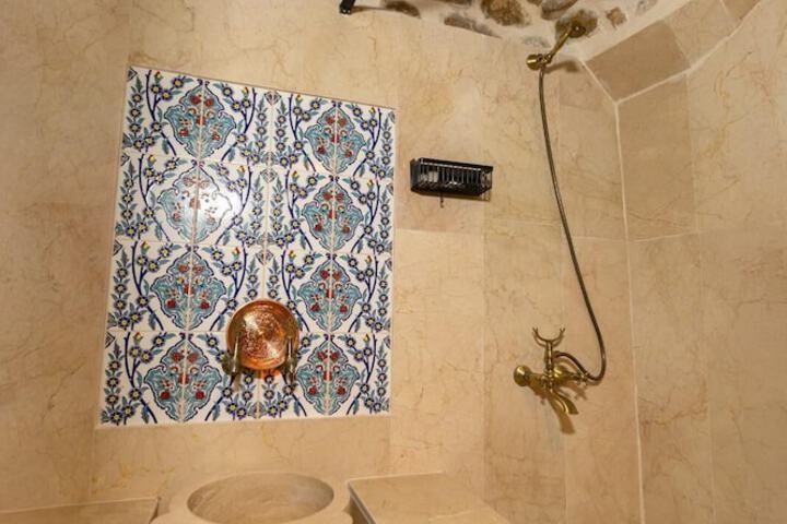 Room 29 of 54