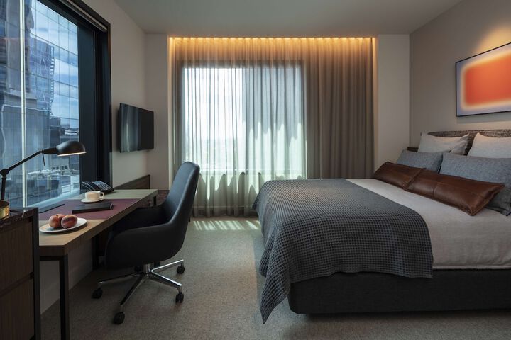 Room 15 of 85