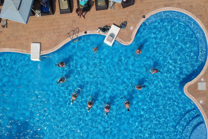 Pool 17 of 30