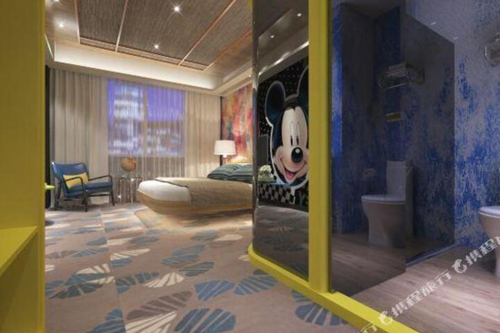 Feel Art Hotels