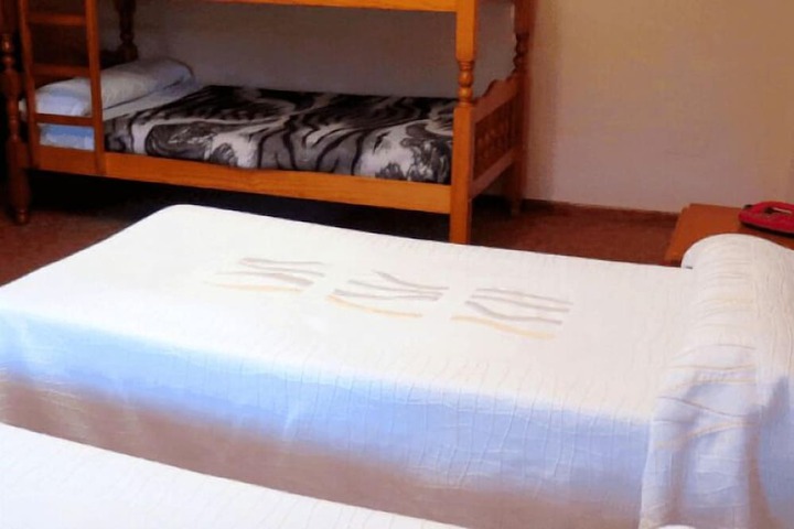 Room 7 of 38