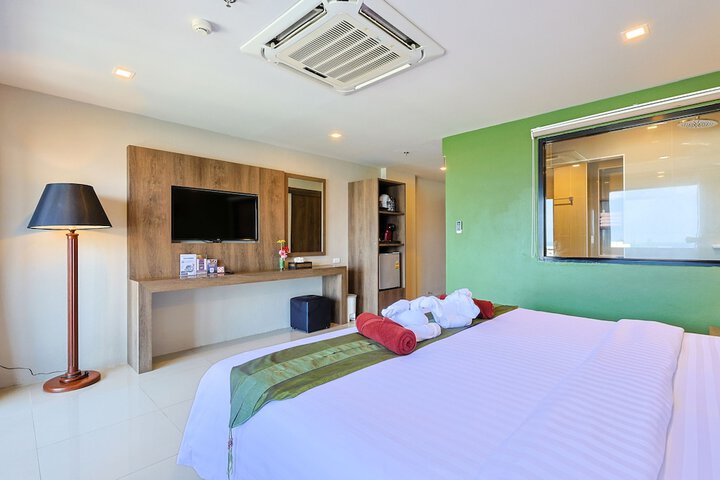 Room 8 of 67