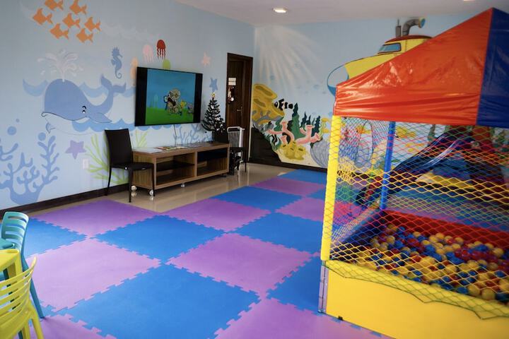Childrens Activities 33 of 43