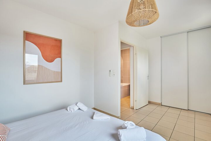 Room 19 of 38