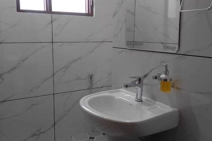 Room 15 of 19