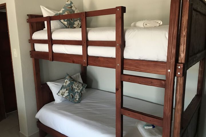 Room 12 of 30
