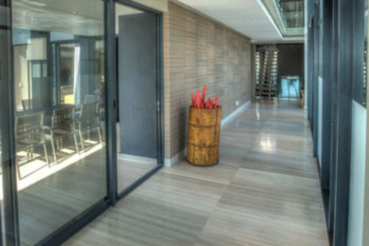 Ballroom/Hall 40 of 74