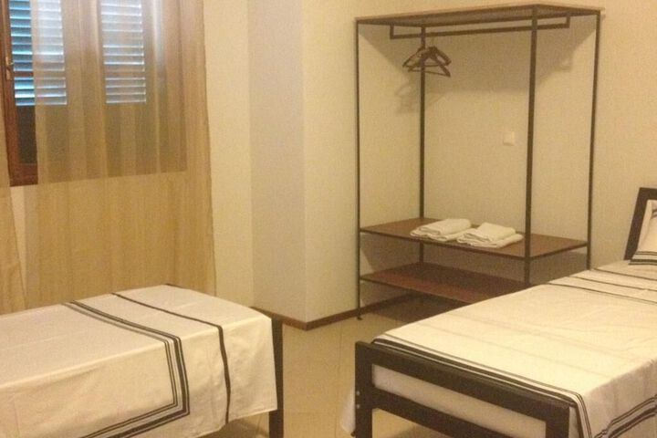 Room 15 of 21