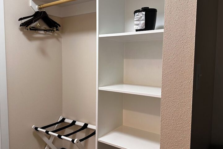 Room 57 of 159
