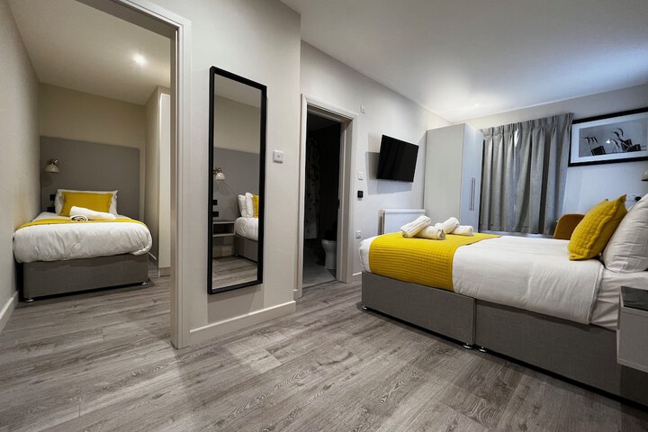 Room 13 of 13