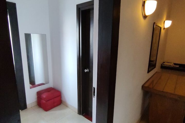 Room 40 of 68