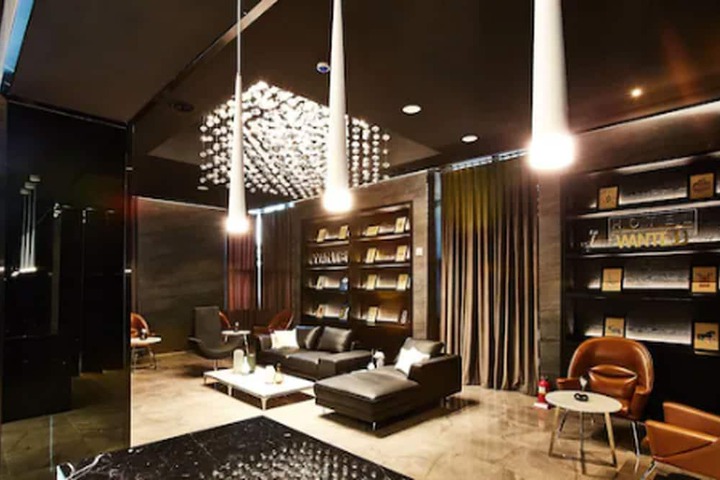 Hotel Interior 10 of 87