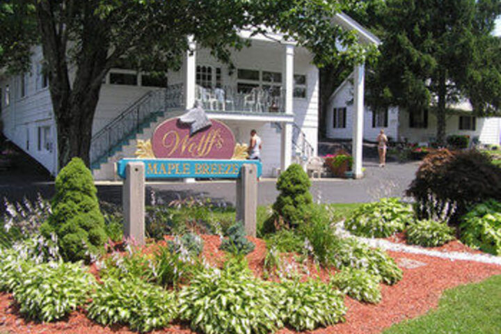 Photo of Wolffs Maple Breeze Resort